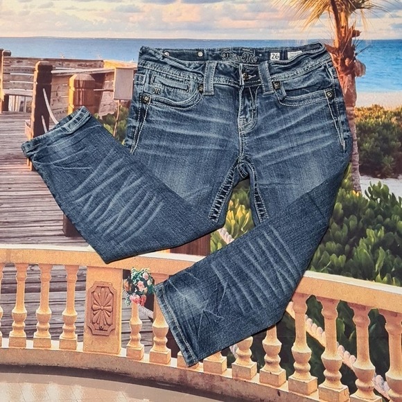 Miss Me Capri Jeans Size 26 - Picture 1 of 6